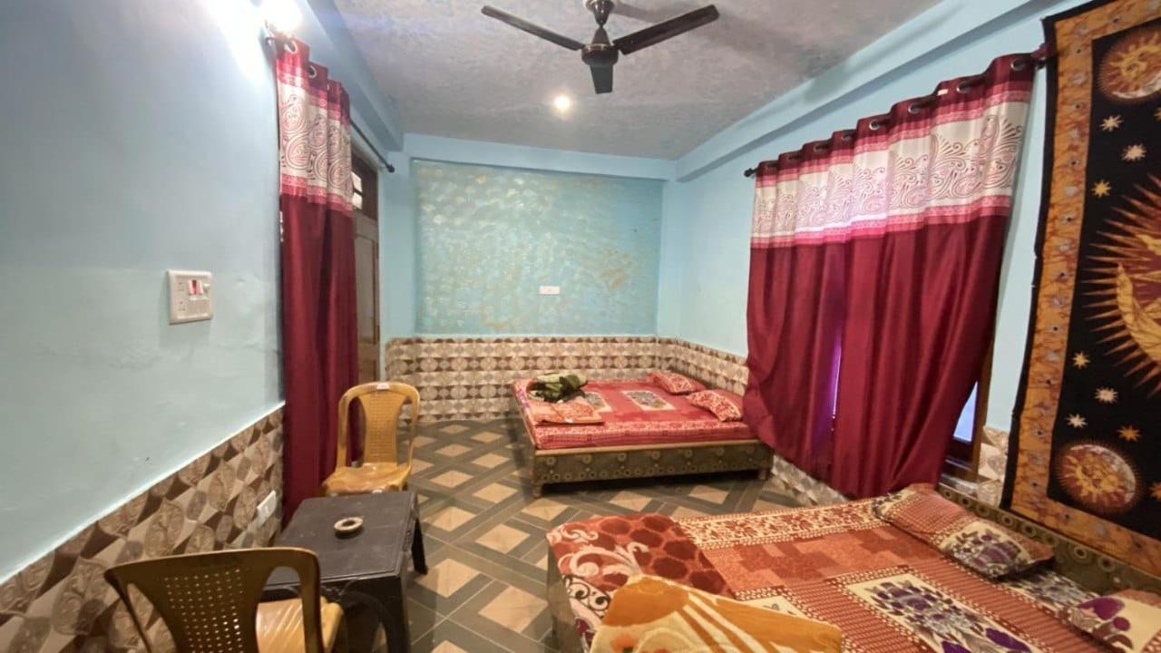 Nucleus Guest House Kasol Szoba fotó